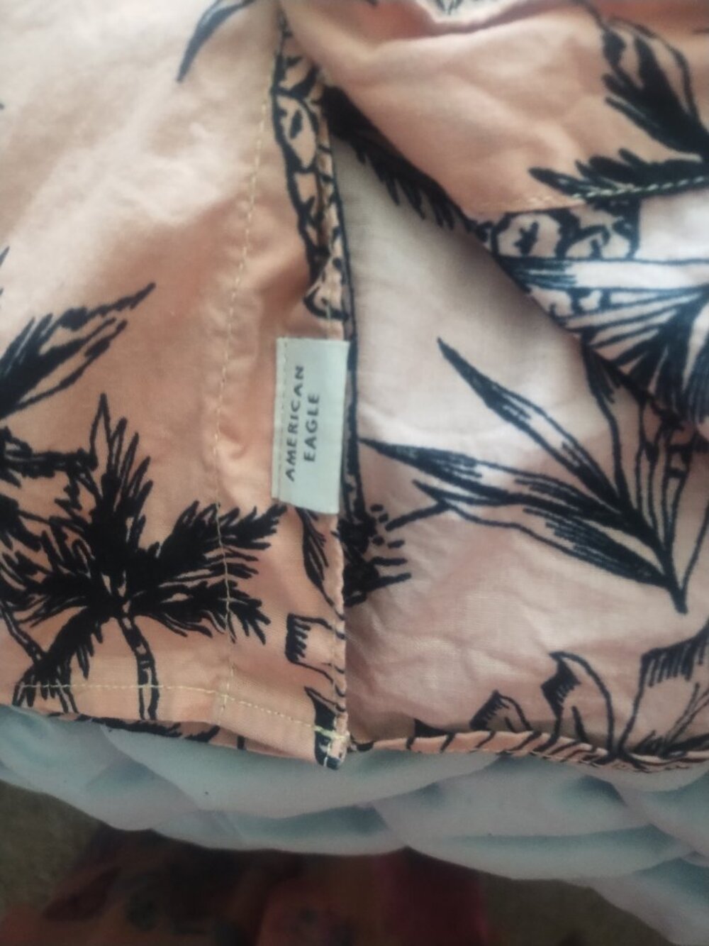 American Eagle Ombre Hawaiian Shirt - Picture 3 of 3
